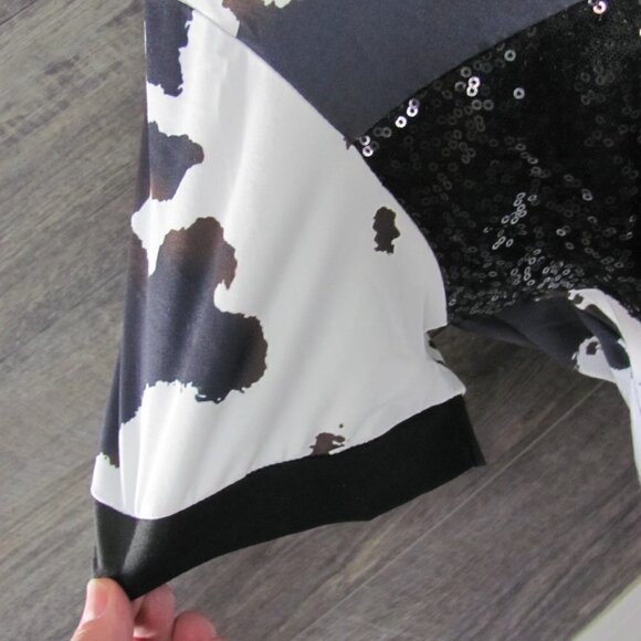 THE SEQUOYAH LADIES COWPRINT/SEQUINED T SHIRT - Picture 5 of 8